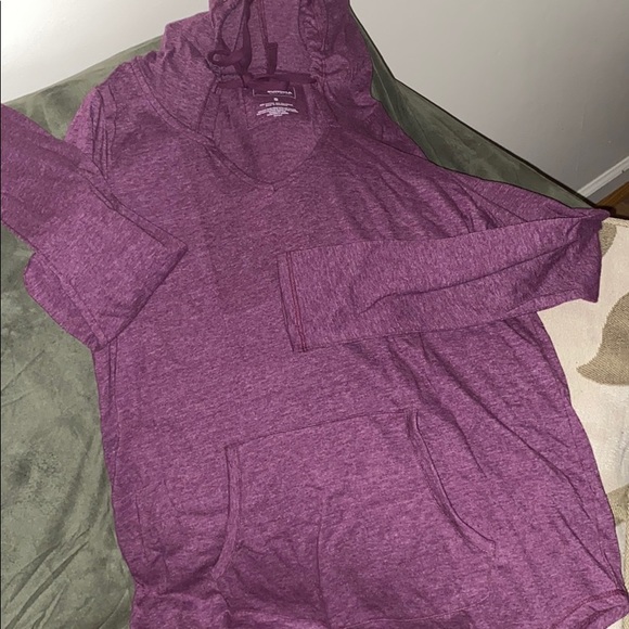 NWT burgundy hoodie women small - Picture 4 of 5